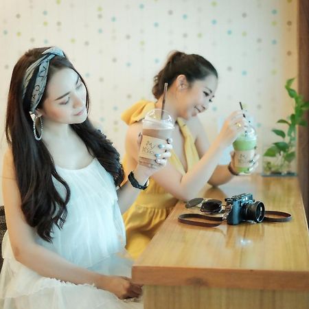 Myplace@Surat Hotel Surat Thani Exterior photo