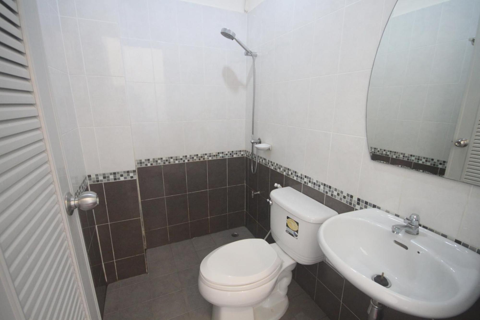 Myplace@Surat Hotel Surat Thani Room photo
